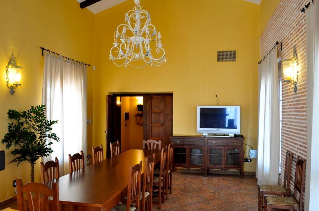 Casa Rural La Serrana La Carlota Buitenkant foto